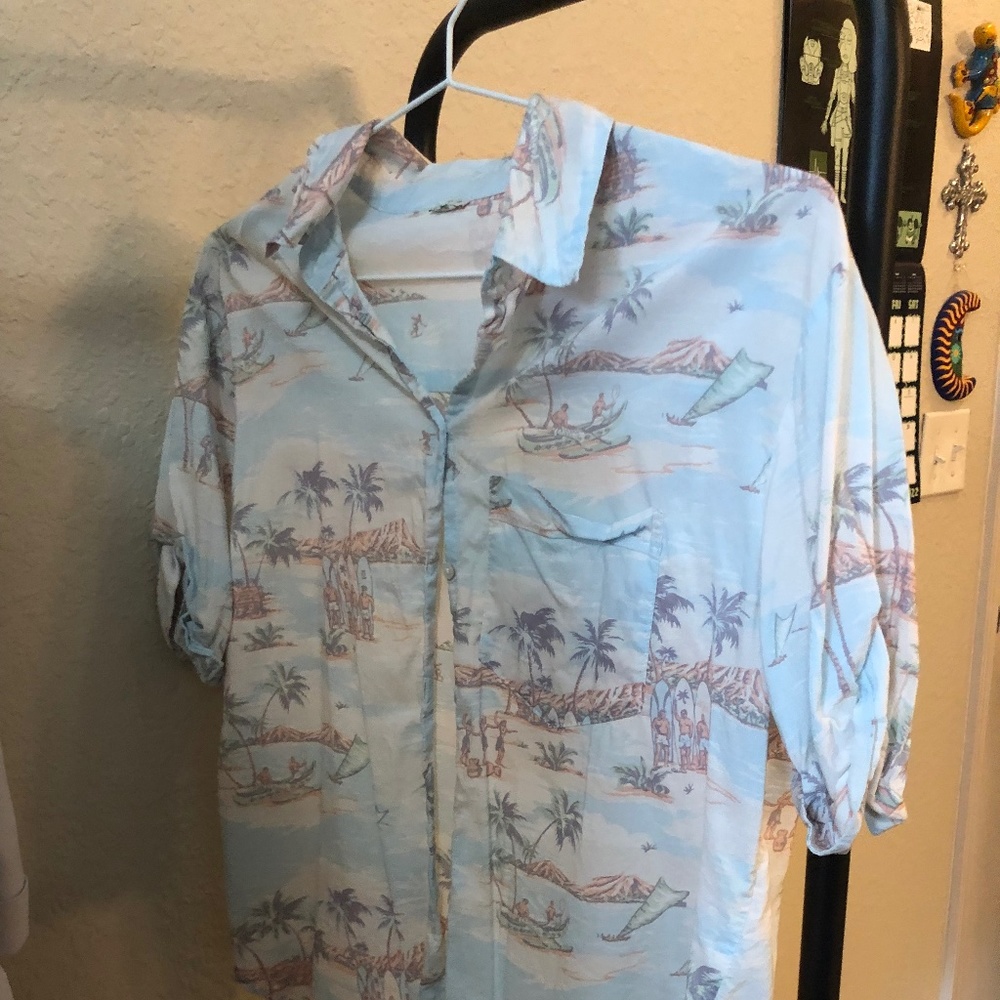 Aerie Hawaiian Tropical Button Down Shirt